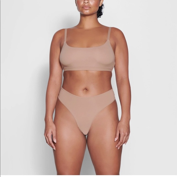 Skims fits everybody thong - Picture 2 of 9